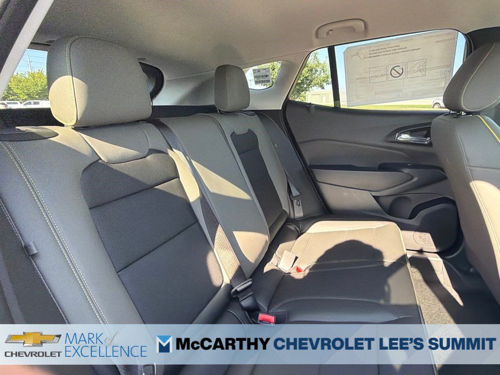 New 2026 Chevrolet Trax ACTIV w/ Driver Confidence Package FWD image 31