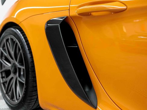 Used 2025 Porsche 718 Cayman GT4 RS image 23