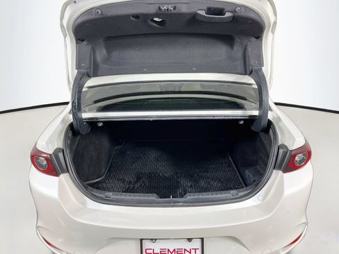 Used 2024 MAZDA MAZDA3 s FWD image 9
