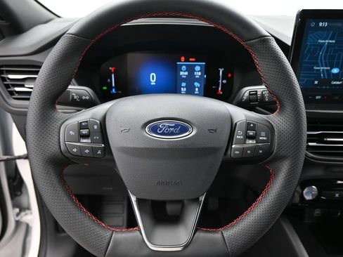 New 2025 Ford Escape ST-Line w/ Tech Pack #1 image 11