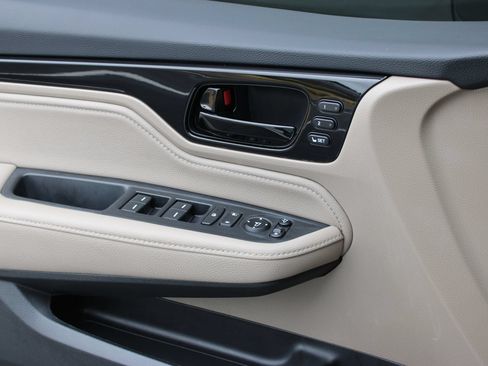 Used 2024 Honda Odyssey Elite image 23