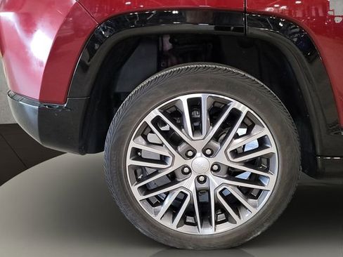 Used 2022 Jeep Compass Limited w/ Elite Group image 18