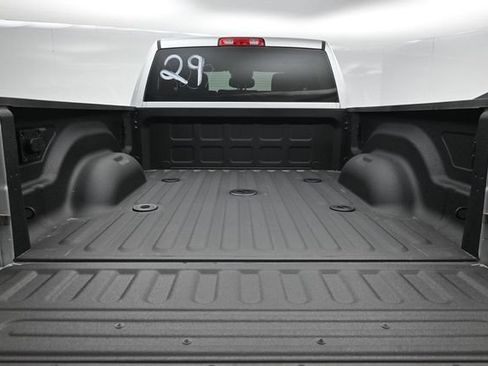 New 2026 RAM 2500 Big Horn AWD/4WD image 17