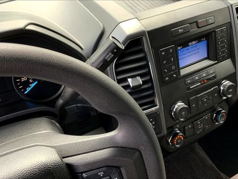 Certified 2018 Ford F150 XLT AWD/4WD image 17