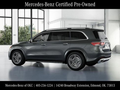 Used 2026 Mercedes-Benz GLS 450 4MATIC image 32