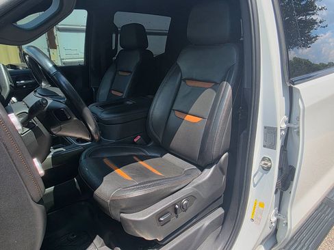 Used 2019 GMC Sierra 1500 AT4 w/ AT4 Premium Package AWD/4WD image 16