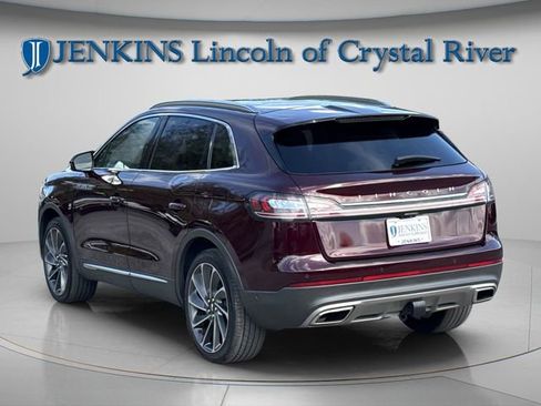 Certified 2022 Lincoln Nautilus Reserve w/ Equipment Group 202A image 11