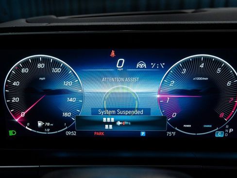 New 2026 Mercedes-Benz GLS 580 4MATIC image 17