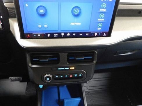 New 2026 Ford Maverick XLT w/ XLT Luxury Package image 34