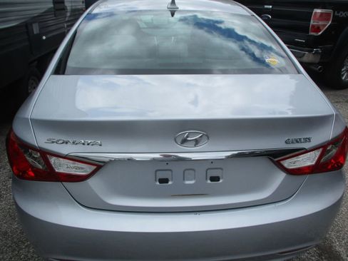 Used 2011 Hyundai Sonata GLS image 6