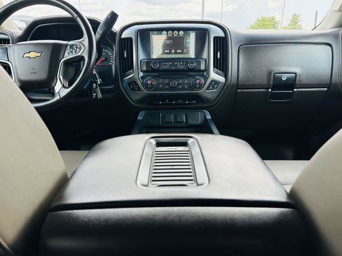 Used 2018 Chevrolet Silverado 1500 LTZ w/ Sport Package AWD/4WD image 21