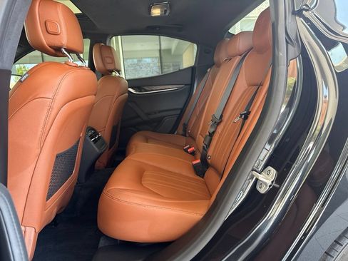 Certified 2023 Maserati Ghibli Modena RWD image 22