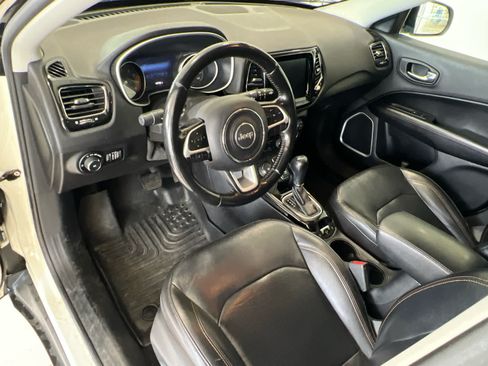 Used 2020 Jeep Compass Limited AWD/4WD image 13