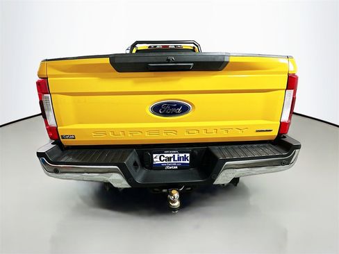 Used 2019 Ford F250 XL w/ XL Value Package image 7