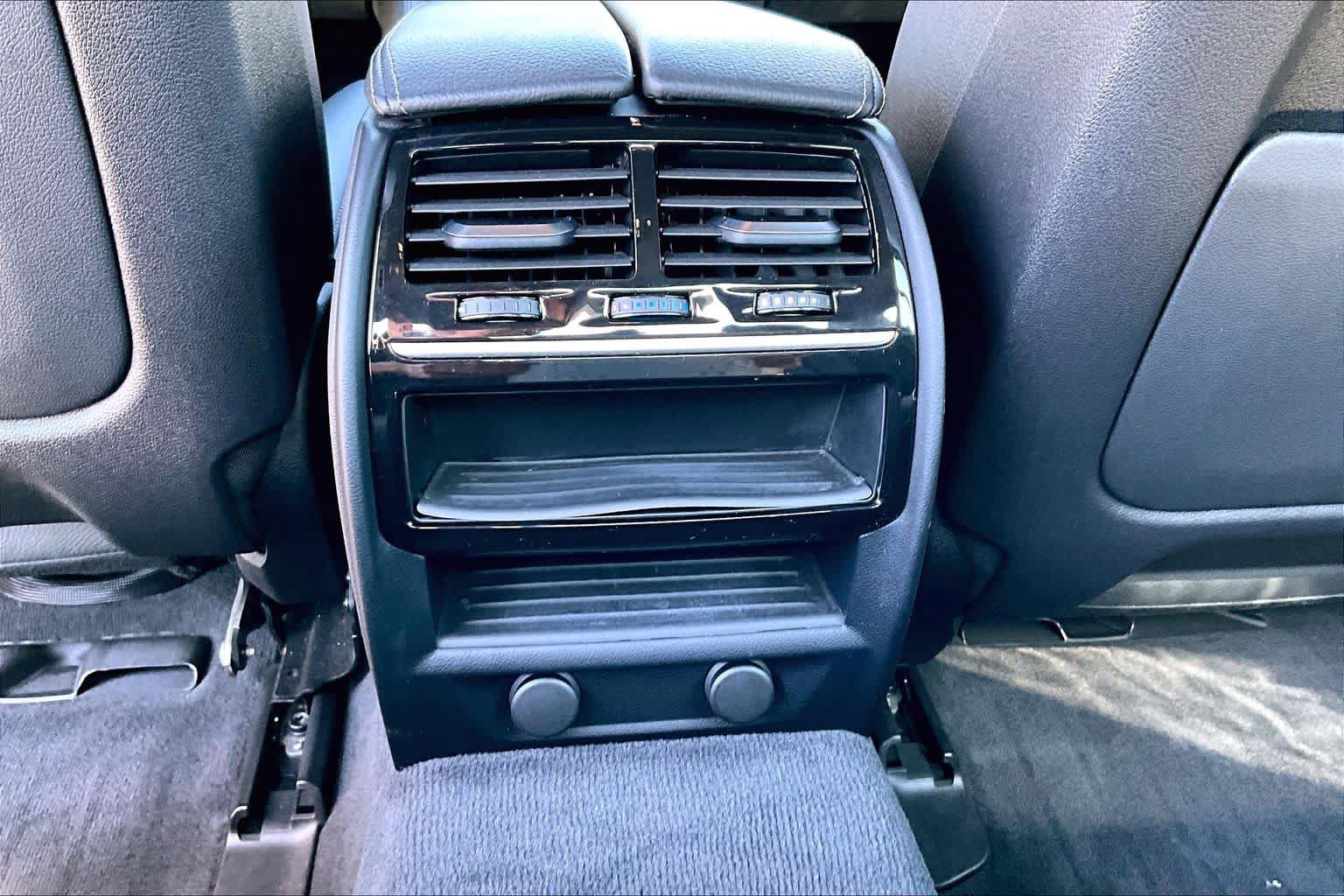 Used 2019 BMW 540i w/ M Sport Package RWD image 37
