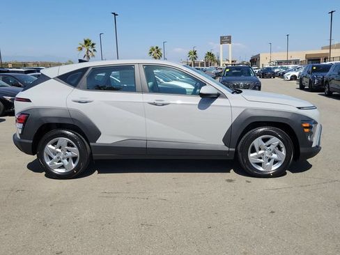 New 2026 Hyundai Kona SE FWD image 30