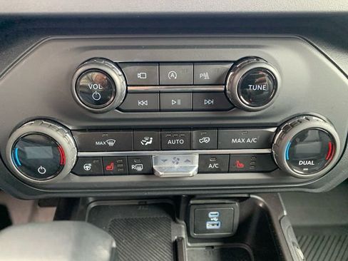 Certified 2025 Ford Bronco Outer Banks AWD/4WD image 33