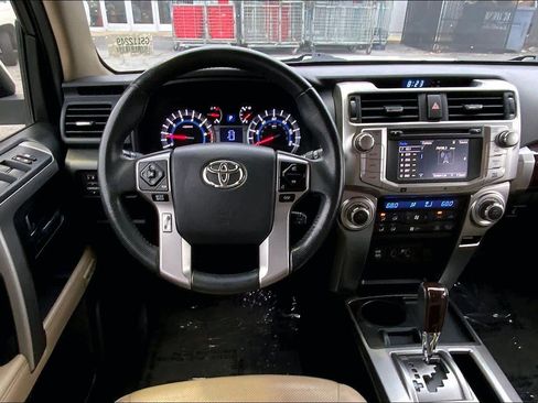 Used 2016 Toyota 4Runner Limited image 5