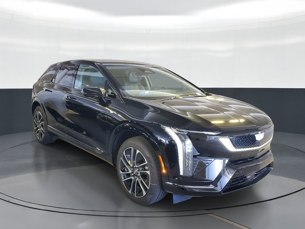 New 2027 Cadillac Optiq Sport RWD image 2