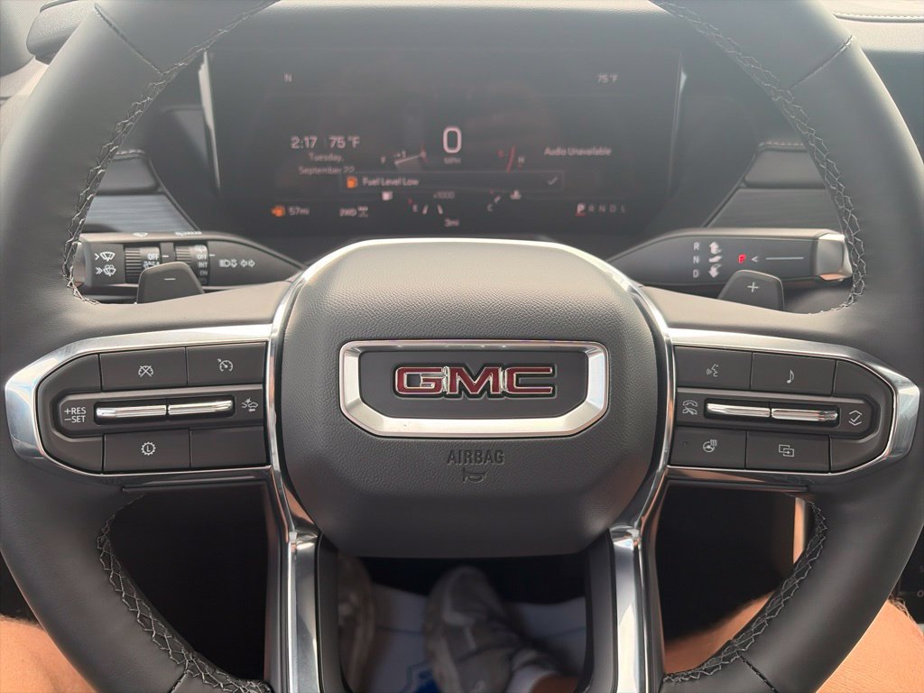 New 2027 GMC Acadia Elevation w/ Elevation Premium Package AWD/4WD image 21