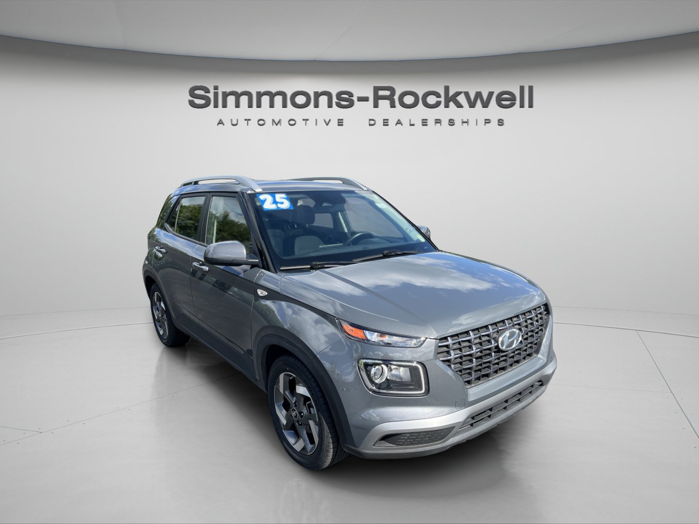 Used 2025 Hyundai Venue SEL FWD image 7