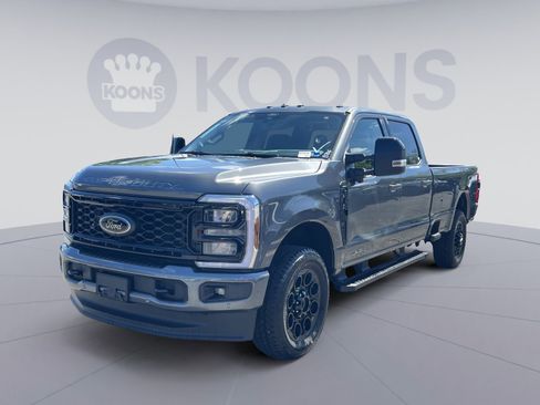 New 2026 Ford F350 Lariat w/ Black Appearance Package AWD/4WD image 5
