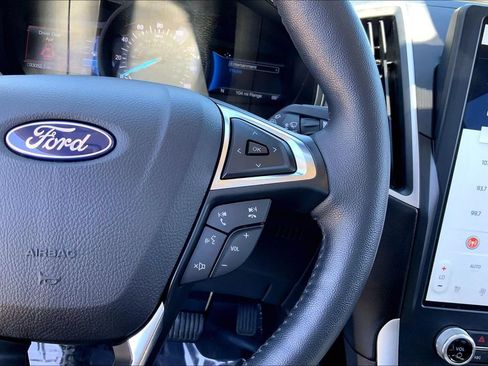 Used 2023 Ford Edge SEL w/ Convenience Package AWD/4WD image 18