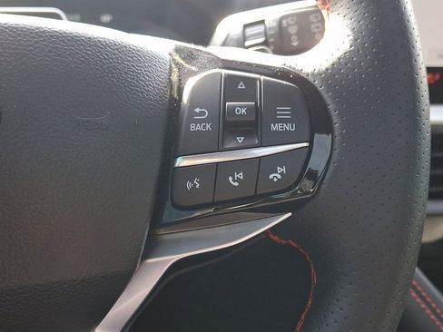 Used 2025 Ford Explorer ST image 24