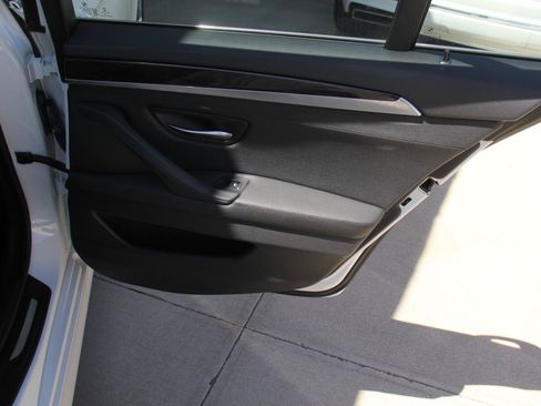 Used 2016 BMW 528i Sedan RWD image 27