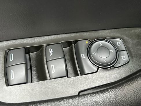 Used 2024 Chevrolet Blazer LT image 23