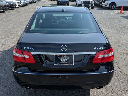 Used 2010 Mercedes-Benz E 350 4MATIC Sedan image 8