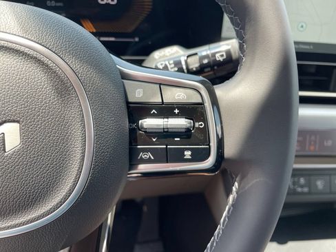 New 2026 Kia Carnival FWD image 27