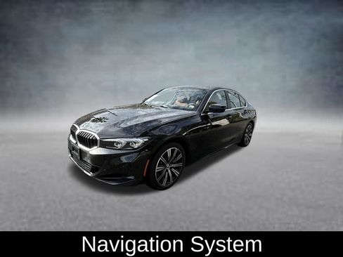 Used 2025 BMW 330i xDrive Sedan w/ Convenience Package AWD/4WD image 3
