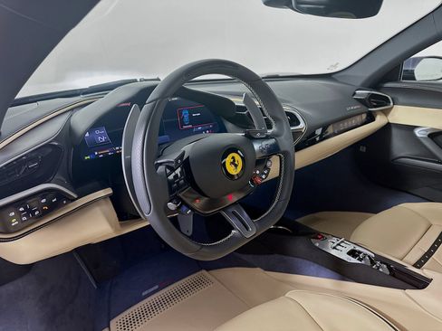 Used 2025 Ferrari 296 GTS RWD image 33