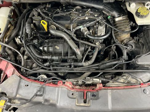 Used 2014 Ford Escape SE w/ Equipment Group 201A image 24