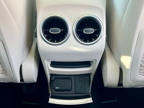 Certified 2022 Mercedes-Benz GLB 250 GLB 250 image 21