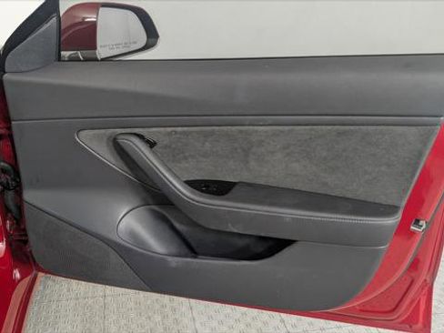 Used 2018 Tesla Model 3 Long Range image 21