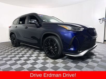 Used 2023 Toyota Highlander XSE