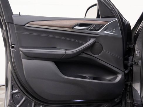 Used 2021 BMW X3 M40i w/ Premium Package image 16