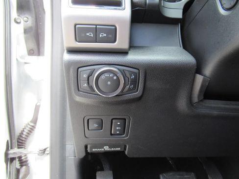 Used 2020 Ford F250 Platinum AWD/4WD image 20