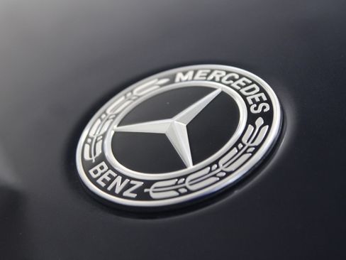 Certified 2022 Mercedes-Benz GLC 300 image 25