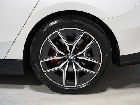 Used 2026 BMW i5 eDrive40 w/ M Sport Package AWD/4WD image 39