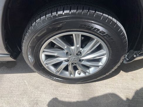 Used 2023 Toyota RAV4 LE FWD image 13