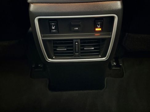 Used 2018 Nissan Murano Platinum FWD image 27