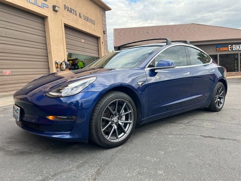Used 2018 Tesla Model 3 Long Range AWD/4WD image 8