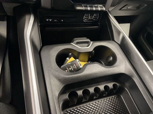 Used 2019 RAM 1500 Big Horn AWD/4WD image 40