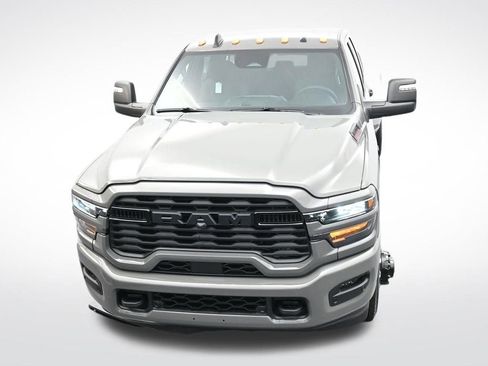 Used 2026 RAM 3500 Big Horn AWD/4WD image 22