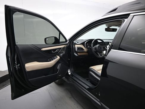 Used 2020 Subaru Outback Limited w/ Tech Package 2 image 9