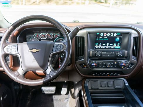 Used 2016 Chevrolet Silverado 3500 High Country w/ Duramax Plus Package image 12