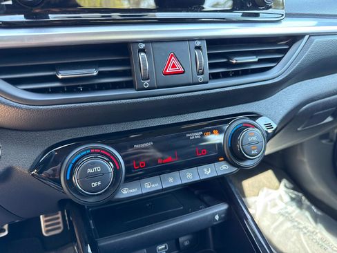 Used 2023 Kia Forte GT-Line w/ GT-Line Premium Package image 24